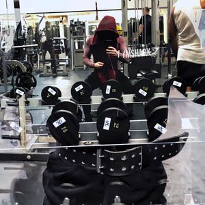 Meet your Posher, Hunter